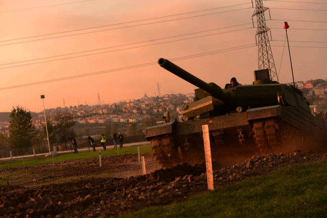Türk mühendisler milli tank Altay için göreve hazır