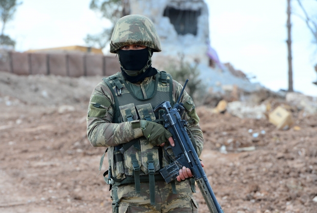 Afrin'de kritik öneme sahip iki köy daha YPG/PKK'dan kurtarıldı