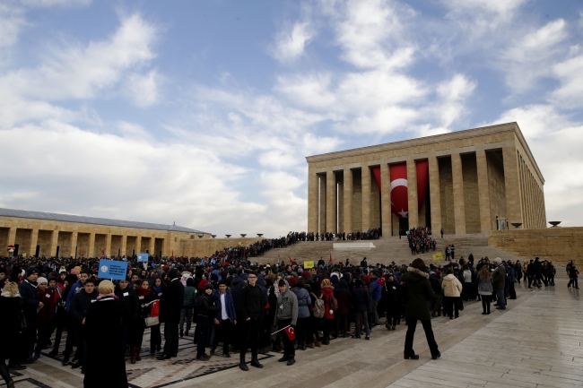 Mustafa Kemal Atatürk'ün Ankara'ya gelişinin 98. yıl dönümü