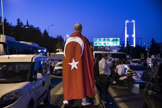 Türkiye'nin en uzun gecesinde neler yaşandı?