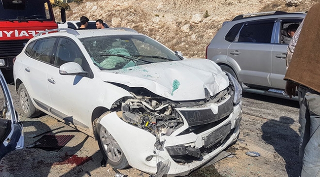 Kütahya'da zincirleme trafik kazası: 5 yaralı