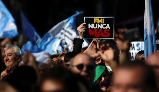 Arjantin IMF'den 50 milyar dolar borç alacak
