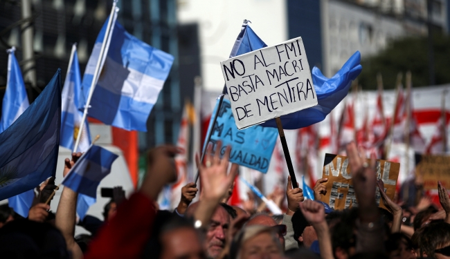 Arjantin IMF'den 50 milyar dolar borç alacak
