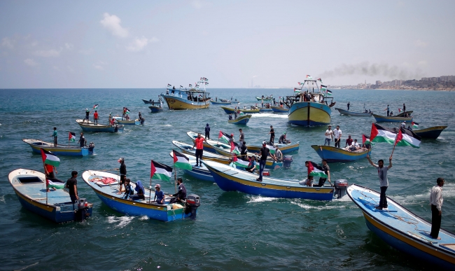 İsrail'in Gazze ablukası bu kez denizde protesto ediliyor