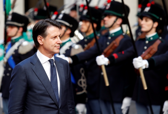 İtalya'da siyasi kriz sona erdi: AB karşıtı hükümet görevde