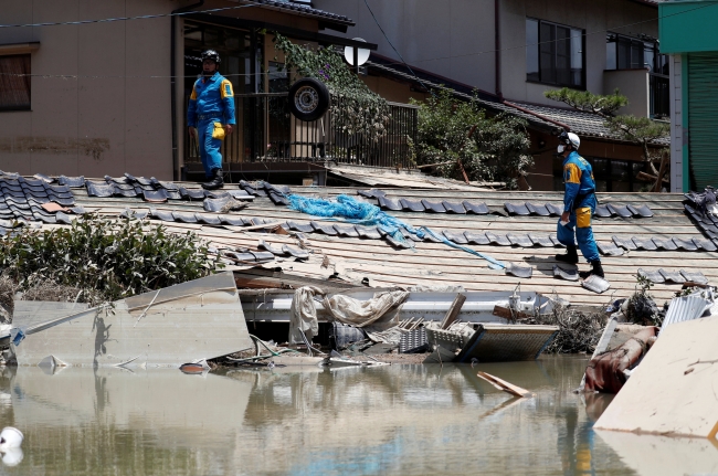 Japonya'da sel ve toprak kaymalarında ölü sayısı 176'ya çıktı