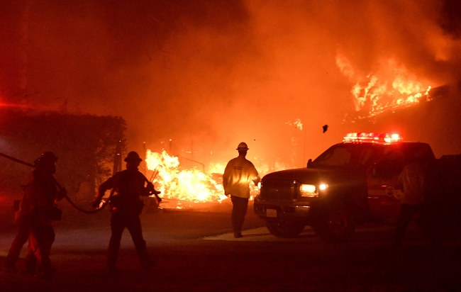 California'daki orman yangını 9 can aldı