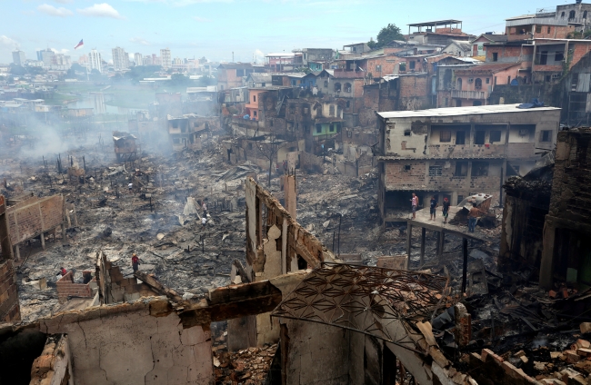 Brezilya'da yangın 600 evi kül etti