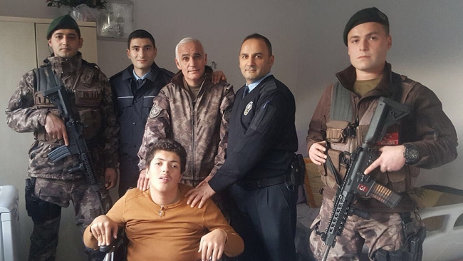 155'i arayan engelli çocuğun hayali gerçek oldu