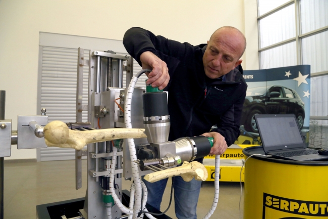 'Roborto' ameliyatlardaki hata payını sıfıra indirilecek