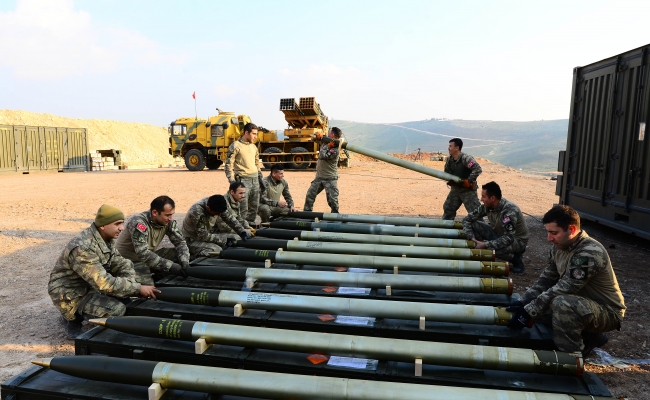 Mehmetçik Afrin'de milli silahlarla destan yazıyor