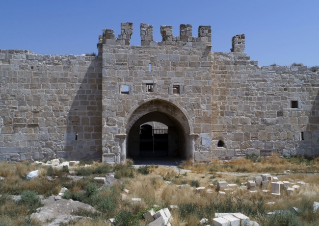 Tarihi ve doğal güzelliğin buluştuğu mekan: Obruk Hanı