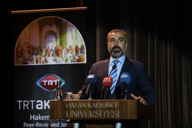 TRT Akademi ve HKÜ'den 'Afrin ve Savaş Muhabirliği' programı