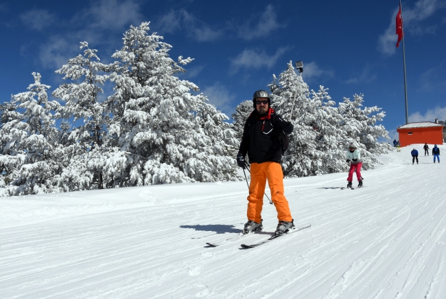 Kars Cıbıltepe'de Mart ayında kayak
