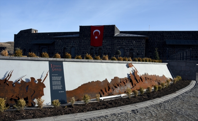 Kars'taki interaktif müzeye ziyaretçi akını