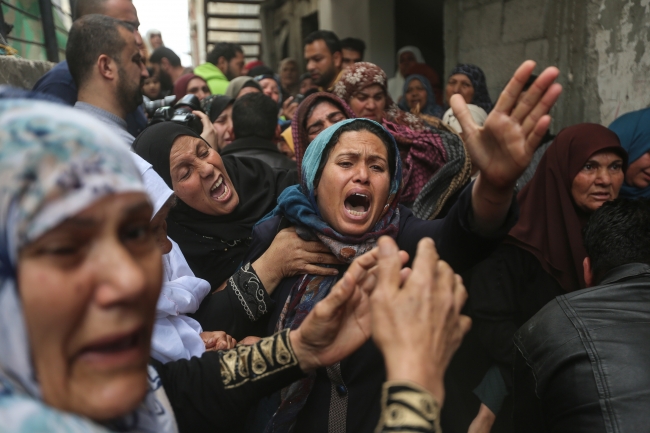 Gazze, şehidini uğurladı