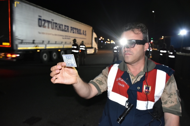 Jandarmanın 'Tak-Bul Gözlüğü' denetimleri hızlandırıyor
