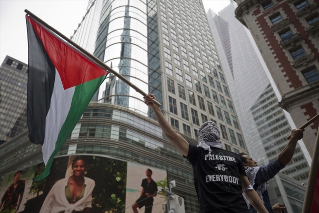 İsrail'in Gazze katliamı ABD'de protesto edildi