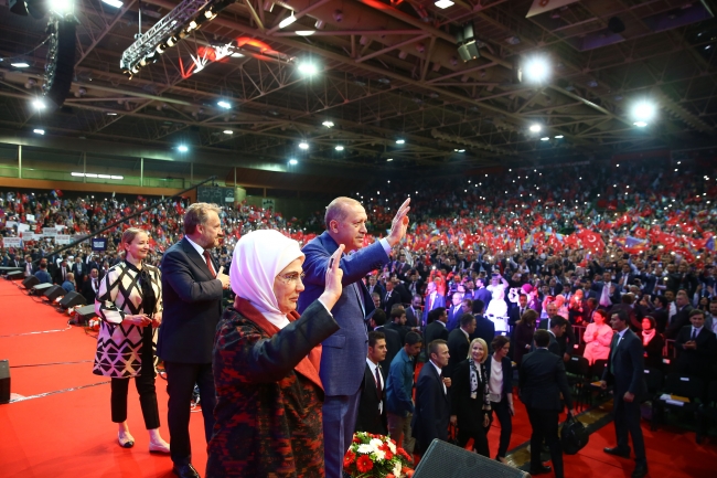 Bakir İzetbegovic: Allah yüzyılda bir lider gönderir, o kişi Erdoğan'dır