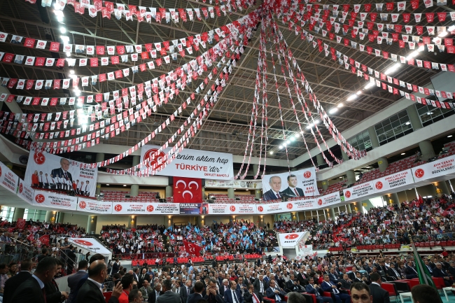 MHP Genel Başkanı Bahçeli: Türk bayrağı Afrin gibi Kandil'e de dikilmelidir