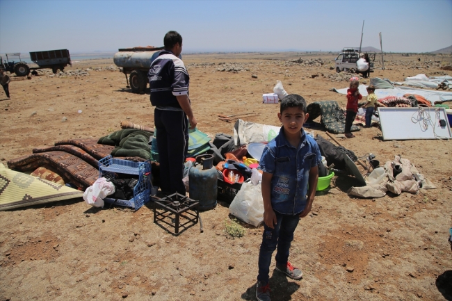 Esed rejiminin Dera'ya saldırıları sınır hatlarına göç başlattı