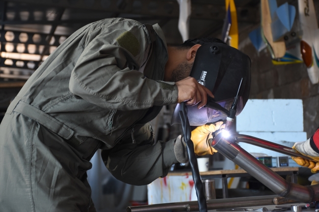 Doktor ve tekstilci 2 arkadaş "cayrokopter" üretti