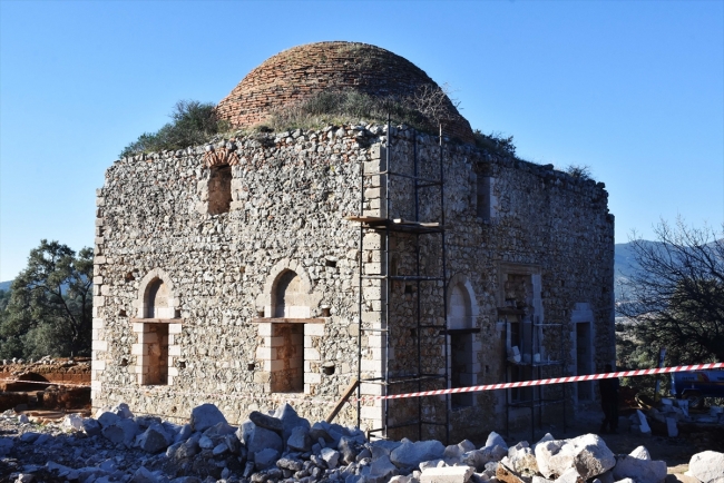 Beçin Antik Kenti'ndeki Yelli Camii 500 yıl sonra ibadete açılıyor