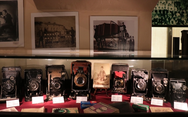 Tarihin tanıkları Kamera Müzesi'nde sergileniyor