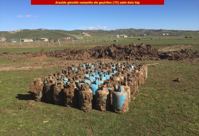 Diyarbakır'da toprağa gömülü 75 tüp imha edildi