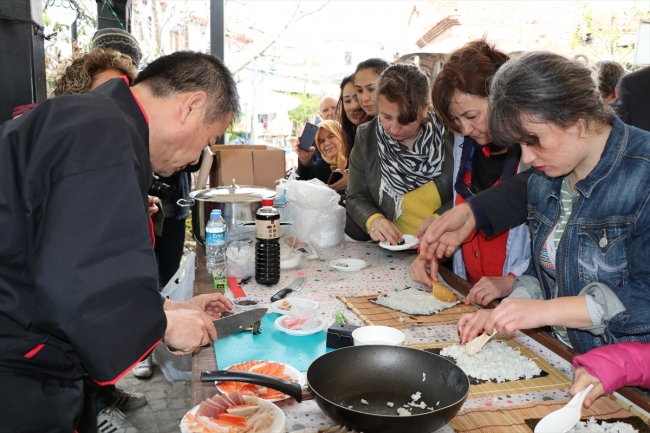 Japon geleneklerinin tanıtıldığı Galenos Papatya Festivali