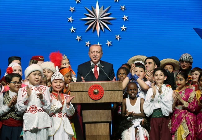 Cumhurbaşkanı Erdoğan: Sanal oyunların kölesi olmayın