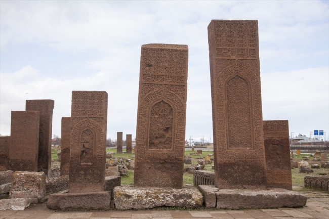 Bitlis'te tarihi yapıların tanıtımında "karekod" dönemi başladı