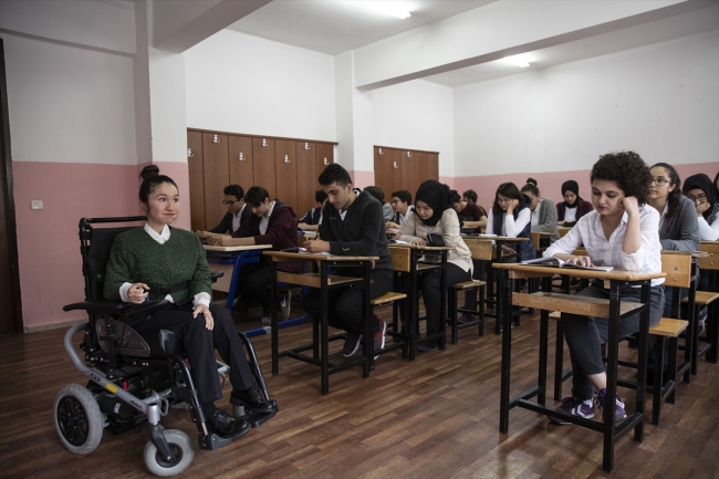 Kas hastası Gamze öğretmenin en büyük hedefi "iz bırakabilmek"