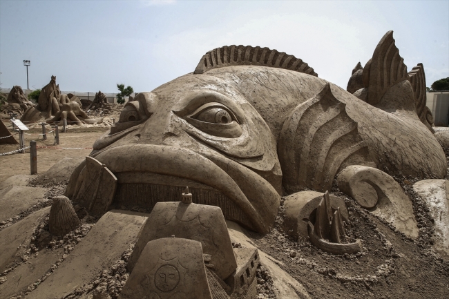 Uluslararası Antalya Kum Heykel Festivali başladı