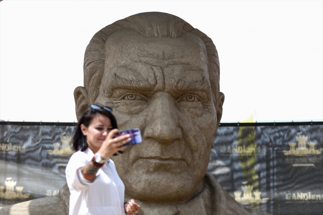 Uluslararası Antalya Kum Heykel Festivali başladı