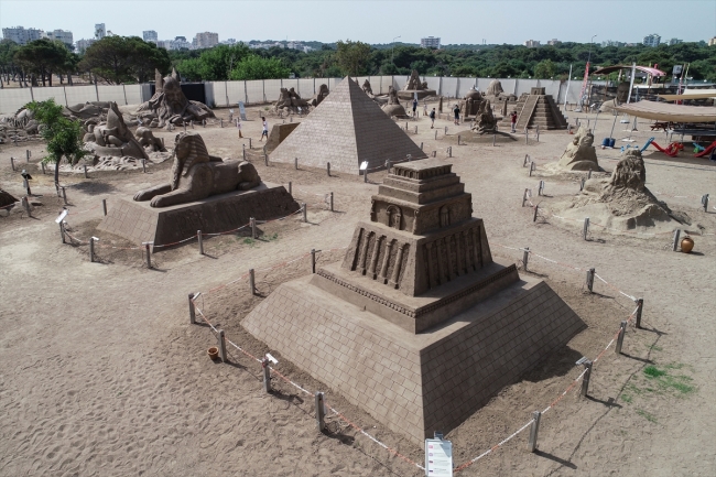 Uluslararası Antalya Kum Heykel Festivali başladı