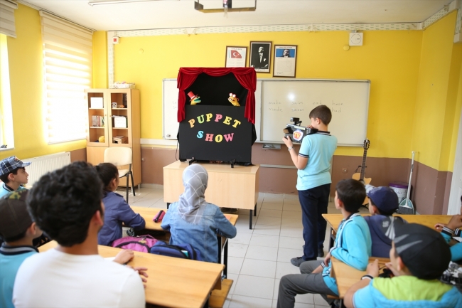 İngilizceyi eğlendirerek öğreten "Teacherman"