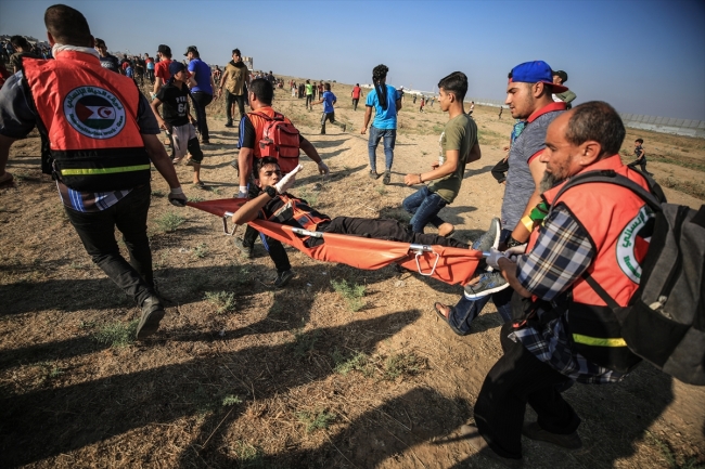 İsrail yine sivilleri hedef aldı: 3'ü sağlık görevlisi 46 Filistinli yaralandı