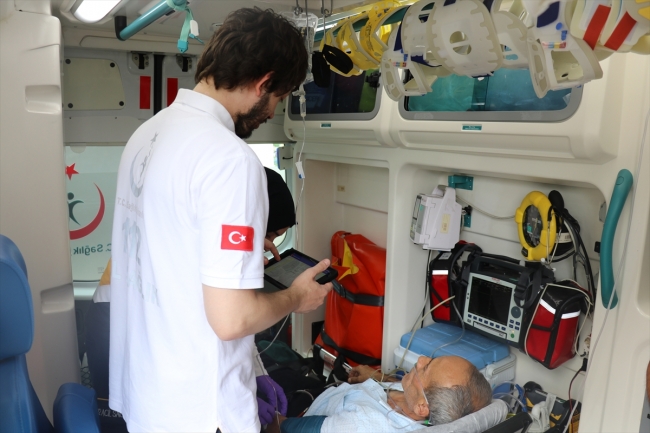 "Akıllı ambulans"lar Bolu'da hizmete girdi