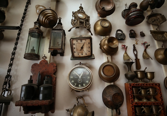 Trabzon'da çay ocağındaki köy müzesi ilgi görüyor