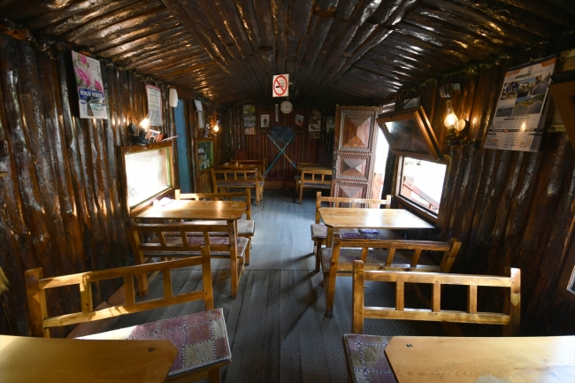 1972 model kamyondan balık lokantasına