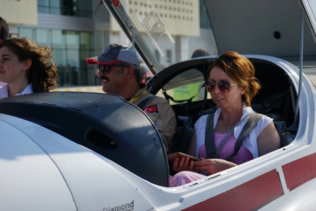 Edremit'te gaziler ve çocuklar gökyüzüyle buluştu