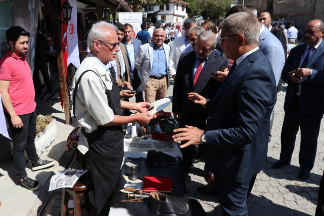 Kaybolmaya yüz tutan meslekler Safranbolu'da canlandırıldı