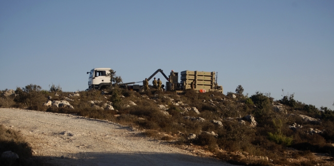 İsrail Gazze sınırına yeni füze bataryaları yerleştiriyor