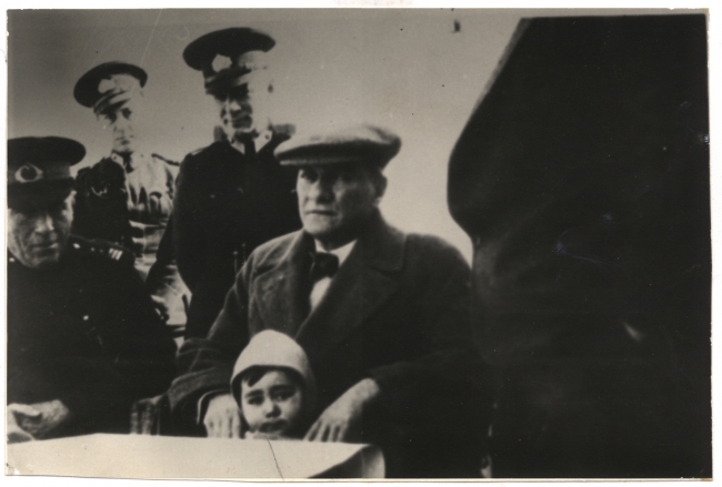 TSK'nın 23 Nisan klibi Atatürk'ün çocuk sevgisini bir kez daha hatırlattı