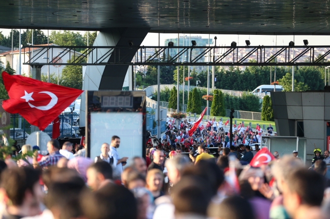 Binlerce kişi '15 Temmuz Demokrasi ve Milli Birlik Günü Buluşması'nda bir araya geldi