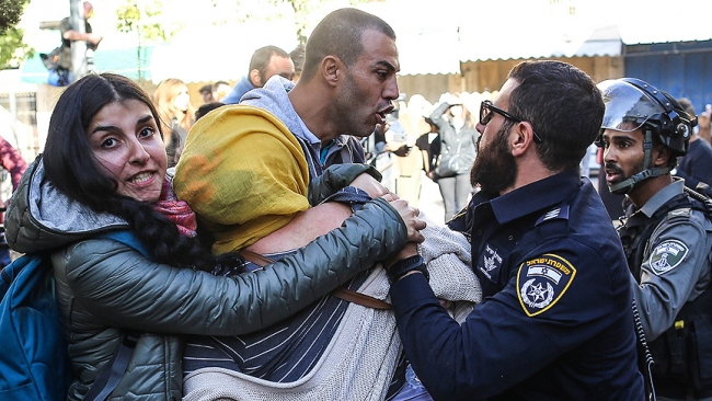 Kudüs, Batı Şeria ve Gazze'deki gösterilerde yaralı sayısı artıyor