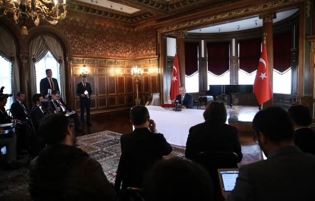 Dışişleri Bakanı Çavuşoğlu ABD'den iadesi istenen 84 FETÖ'cünün listesini teslim etti