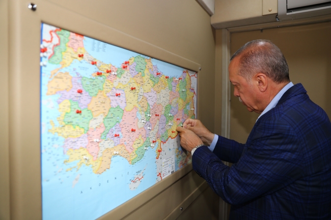 Cumhurbaşkanı Erdoğan 27 günde 35 miting yaptı