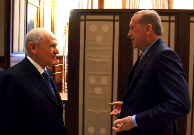 Cumhurbaşkanı Recep Tayyip Erdoğan, MHP Genel Başkanı Bahçeli'yi kabul etti